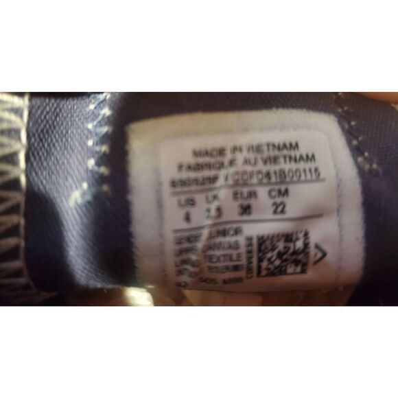 Chuck Taylor Converse All Star Low 'Flag' Sneakers Shoes Size  4 Youth 5.5 Women - Picture 6 of 7